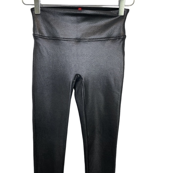 Spanx Faux Leather Reptile Leggings Wide Waistband Grey/Black Size XS - Picture 7 of 9